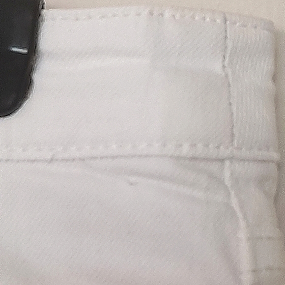 🎊3 FOR $10 MOSSIMO  WOMENS WHITE SHORT SHORTS SIZE 5 - Picture 9 of 9